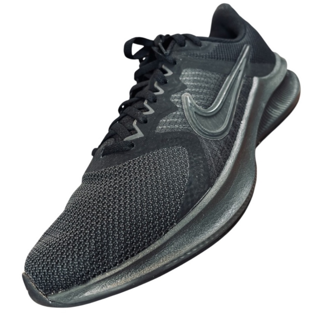 Nike Downshifter 11 Women’s Triple Black Colorway Running Sneakers Size 11